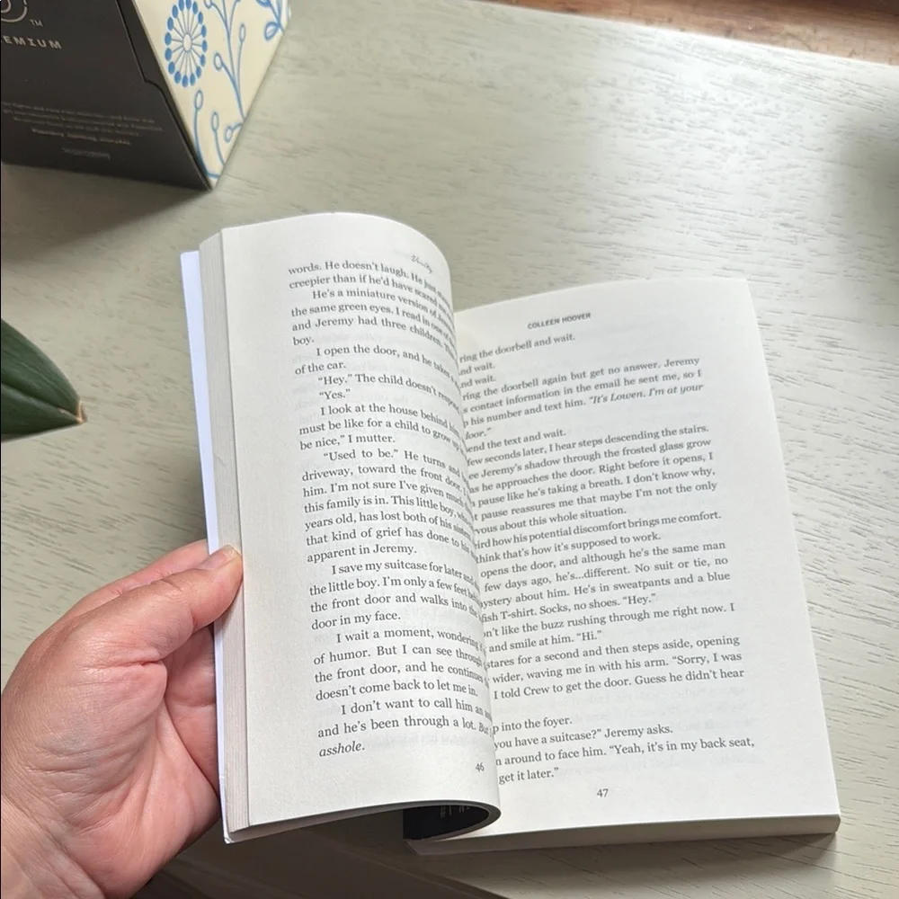 Verity by Colleen Hoover Book